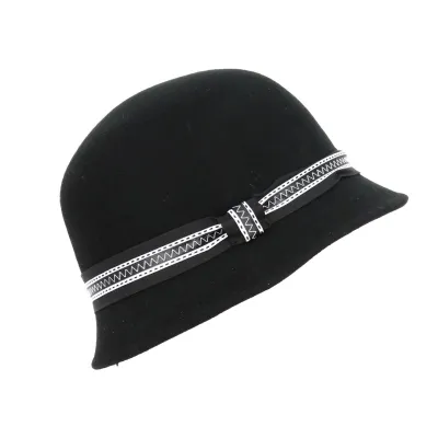 Black Line Cloche Hat - Traclet Reference: 18766 | Traclet Millinery