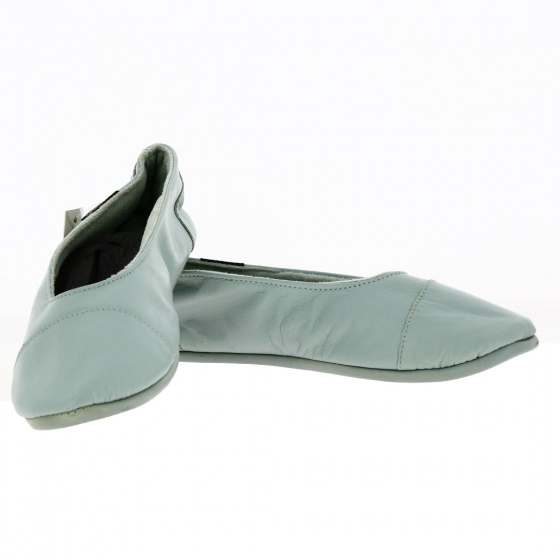 Women's Sky Blue Leather Ballet Slippers - Isotoner