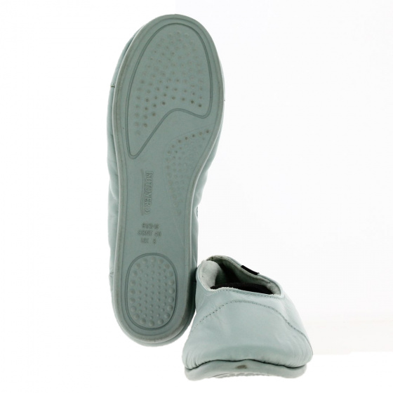 Women's Sky Blue Leather Ballet Slippers - Isotoner