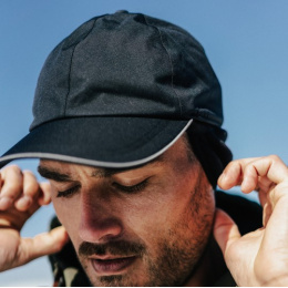 Traclet American Hiker Water-Repellent Cap with Ear Flaps