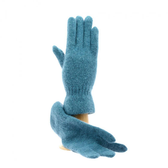 Women's wool gloves