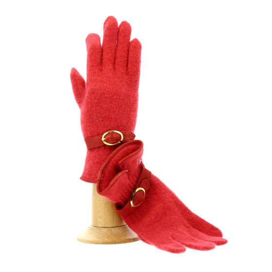 Women's wool gloves with leather trim and gold buckle