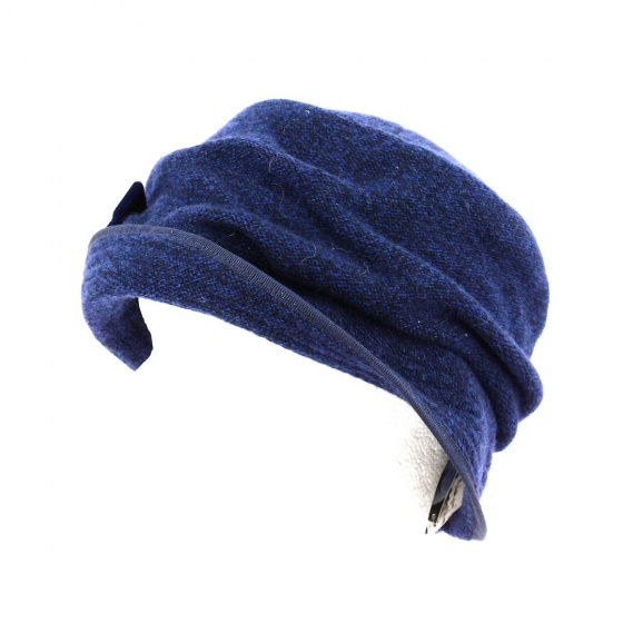 Women's Navy Winter Hat - Traclet Women's Navy Winter Hat - Traclet