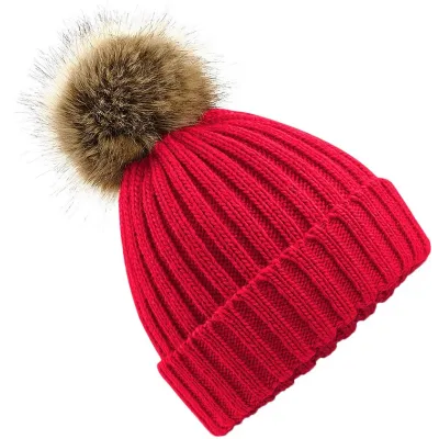 Red Cazine Pom Pom Beanie - Traclet Reference: 4235 | Traclet Hat Shop