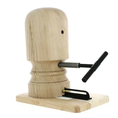 Wooden Hat Stretcher Reference: 5134 | Chapellerie Traclet