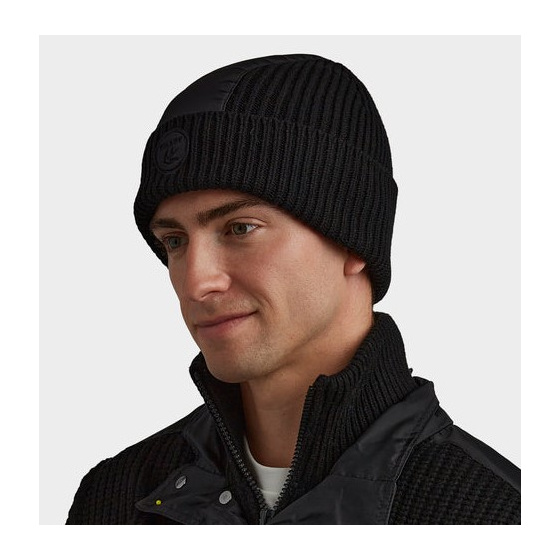 Black Merino Wool Tech Beanie - Tilley