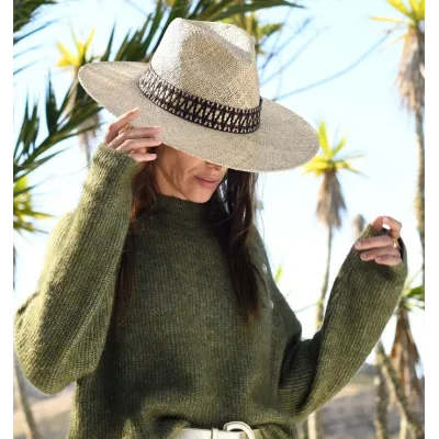 Wide Brim Straw Traveller Hat with Ribbon - Traclet Reference: 20110| Chapellerie Traclet