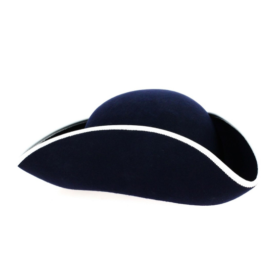 Tricorne porte drapeau Tricorne porte drapeau