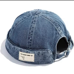 Jean Docker Beanie