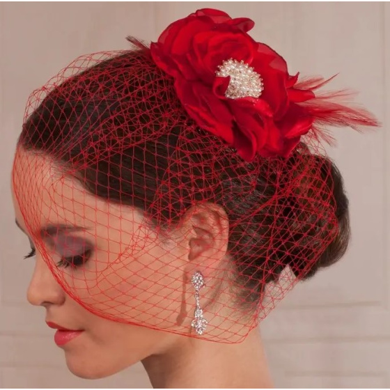 Lilianne Ceremonial Comb Headpiece - Traclet