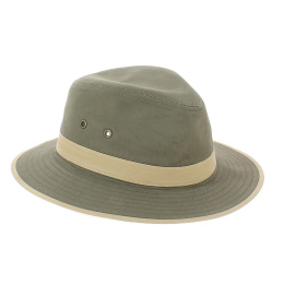 Auckland hat kaki