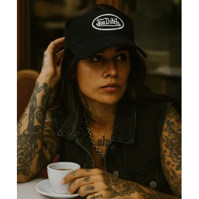 Santa Barbara Black Visor Cap - Von Dutch Reference: 22166| Traclet Hat Shop