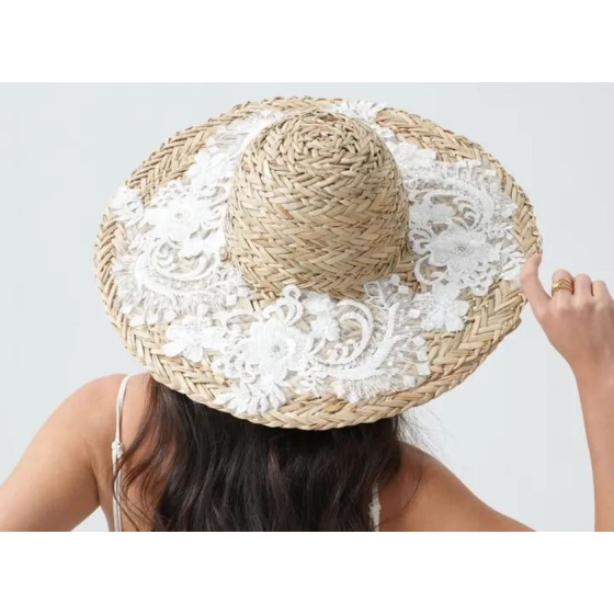 Olivia Summer Wide-Brim Hat with White Lace - Traclet
