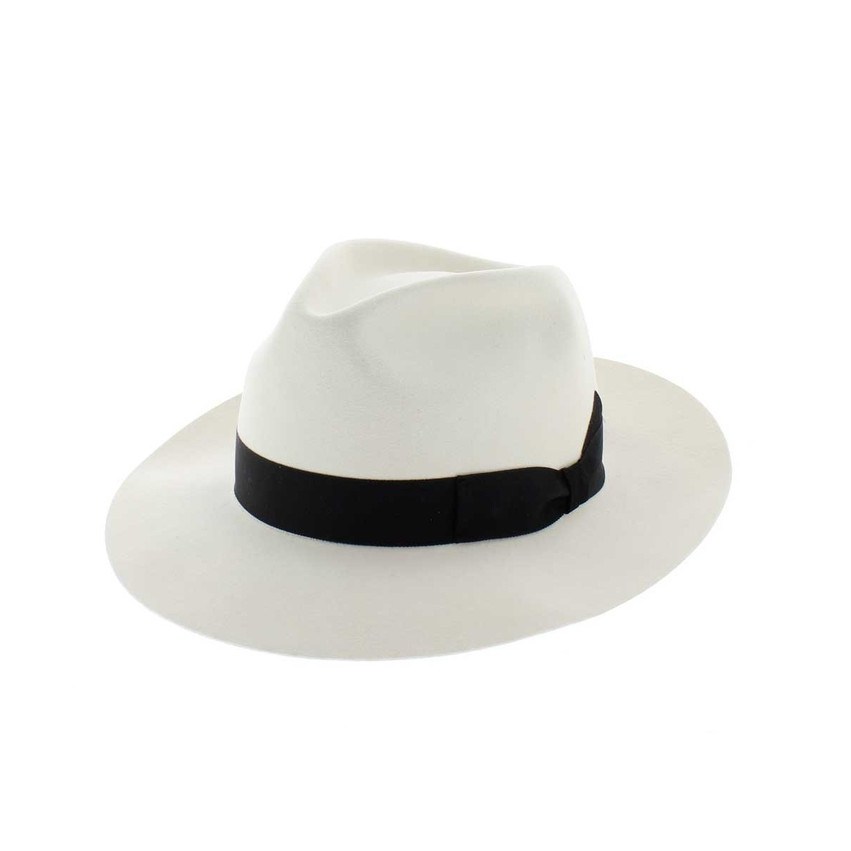 white fur felt hat Reference : 2185 