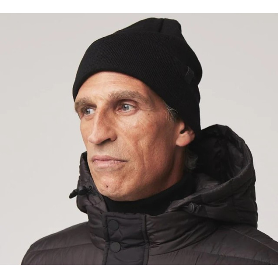 The Merino Wool Beanie Black - Tilley