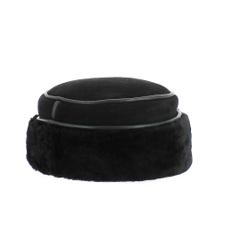 Women's Ivanova Black Natural Fur Leather Hat - Traclet