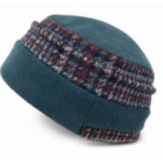 Ewen Green & Aubergine Toque - Traclet