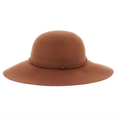 Brown felt capeline