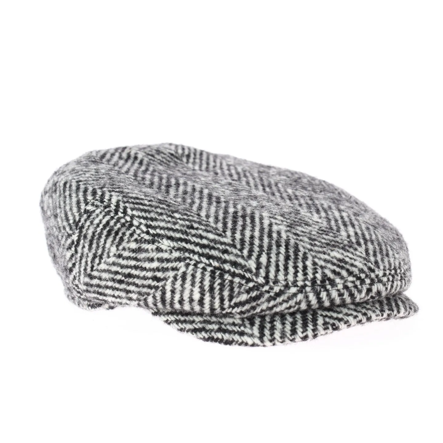 Winter bandera cap black and white chevron