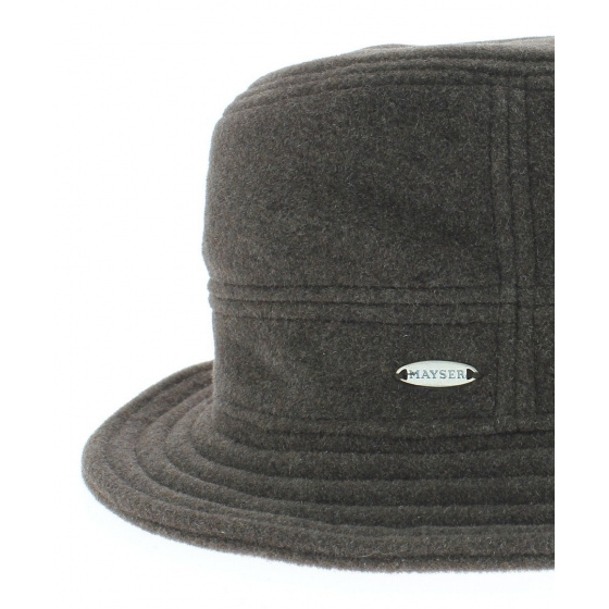 Brown outlast earplug