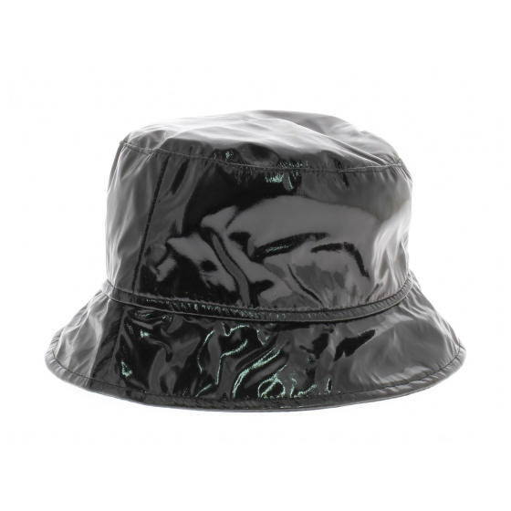 Varnished rain hat