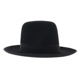 Jewish hat - loubavitch hat