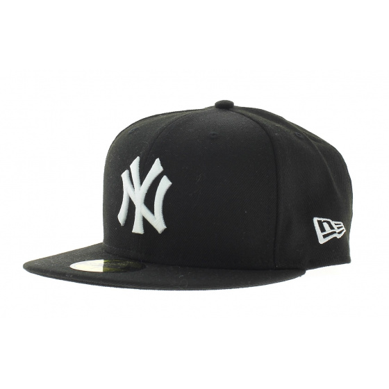 New York Yankees Cap Black on White 59FIFTY