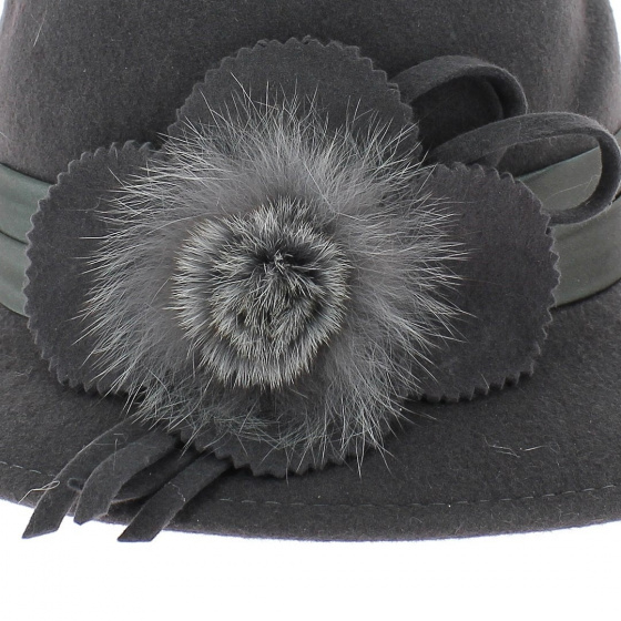 women's felt hat