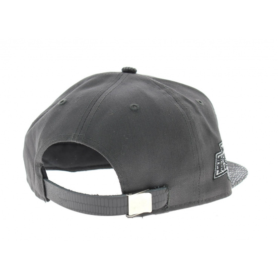 Los Angeles Kings Vintage Strapback Cap