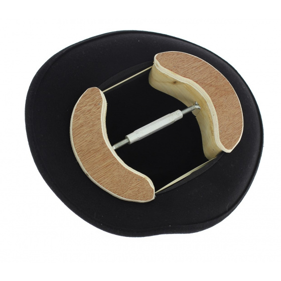 Stretcher - STRETCHER Stretcher - STRETCHER