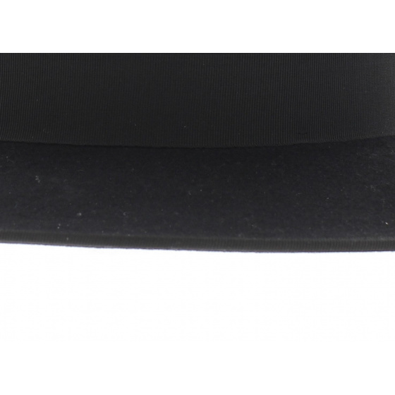 Wide-Brimmed Auvergnat Felt Hat