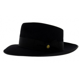 Jewish hat