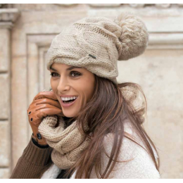 Beige Pompom Beanie - Wegener