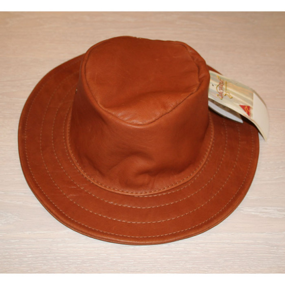Chapeau cuir style Traveller Chapeau cuir style Traveller