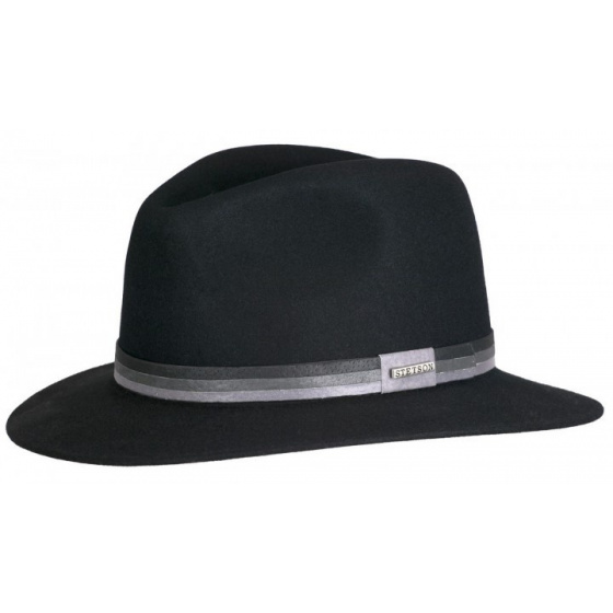 Black Ramsey felt hat 
