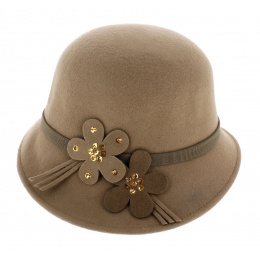 hat cloche beige 30s