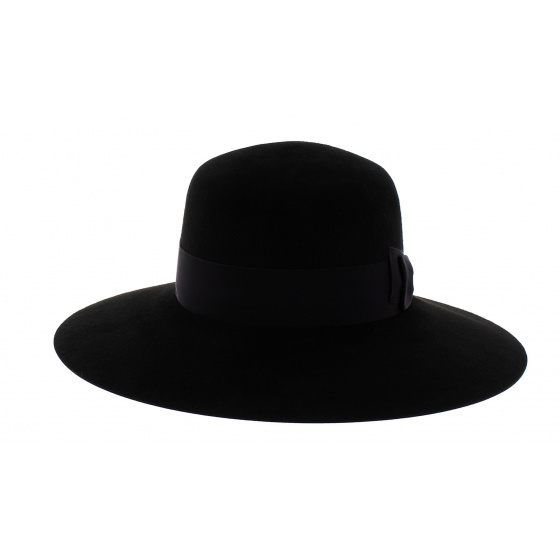 Chapeau banquière classique Chapeau banquière classique