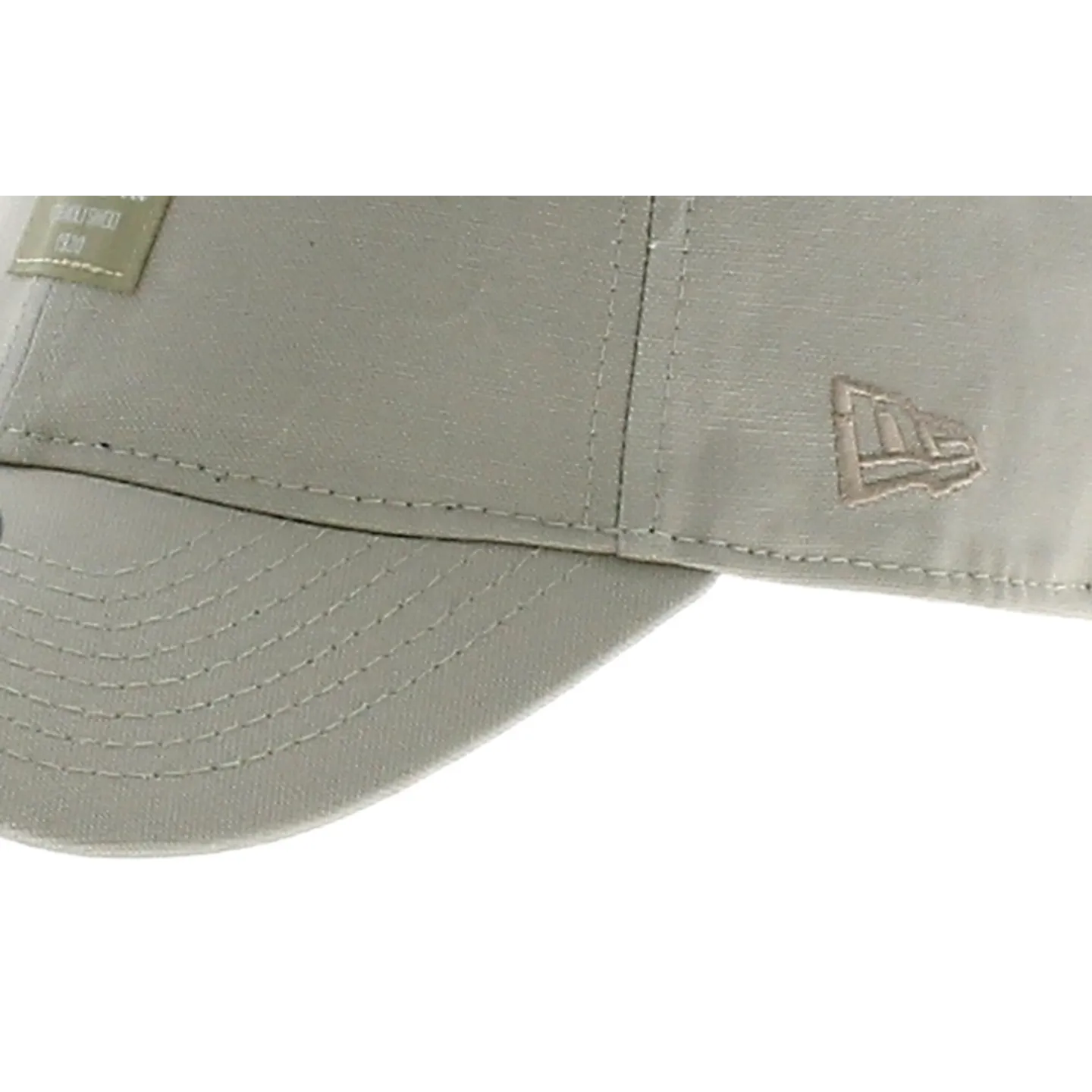 Casquette NewEra-Traclet-Casquette Crafted Tonal Patch Beige Reference : 7302 | Chapellerie Traclet