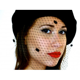 Black veiled beret
