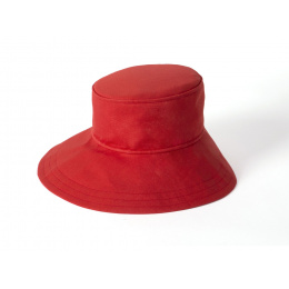 Floppy asymmetrical red hat - Tilley