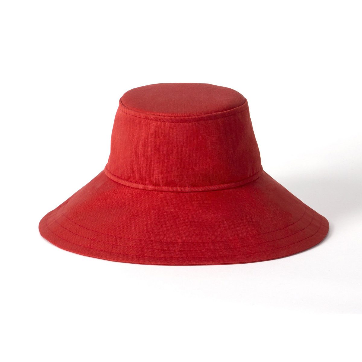 Asymmetrical red hat Tilley - Buy hats Tilley Reference : 7546 ...