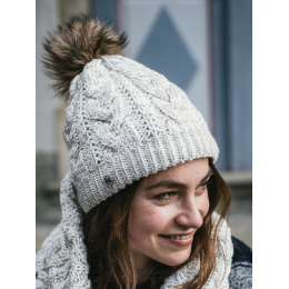 Snood - Darla ecru neck warmer -Buff
