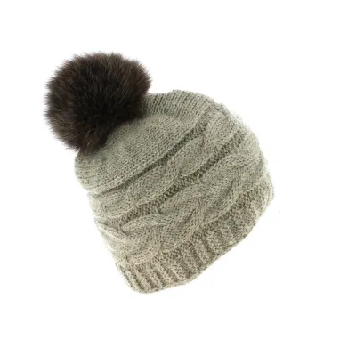 Bonnet Foxy Taupe-Achat vente bonnet-Traclet-en Laine et Acrylique Pompon fourrure de renard Reference : 4294 | Chapellerie Trac