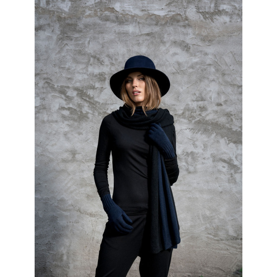 Shapeable Golden Fleece Hat Black Wool Felt - Traclet
