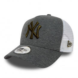 New York Yankees Cap Grey Essential With Trucker Frame