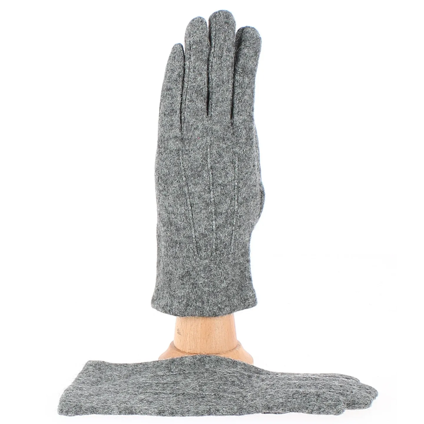 Alice Wool Touchscreen Gloves in gray - Traclet Reference: 7470 | Traclet Hat Shop
