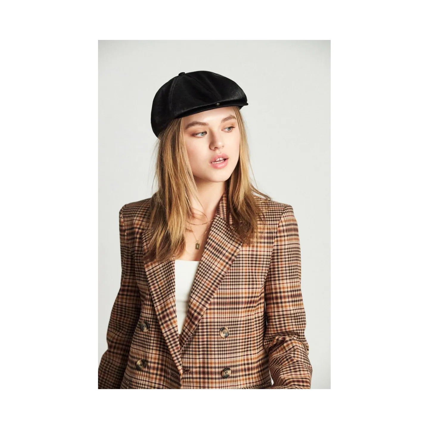 Casquette Brood Femme Noir Brillant- Brixton Reference : 9001 | Chapellerie Traclet