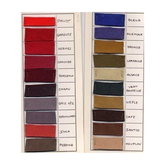 Chapeau haut de forme bleu ruban rose