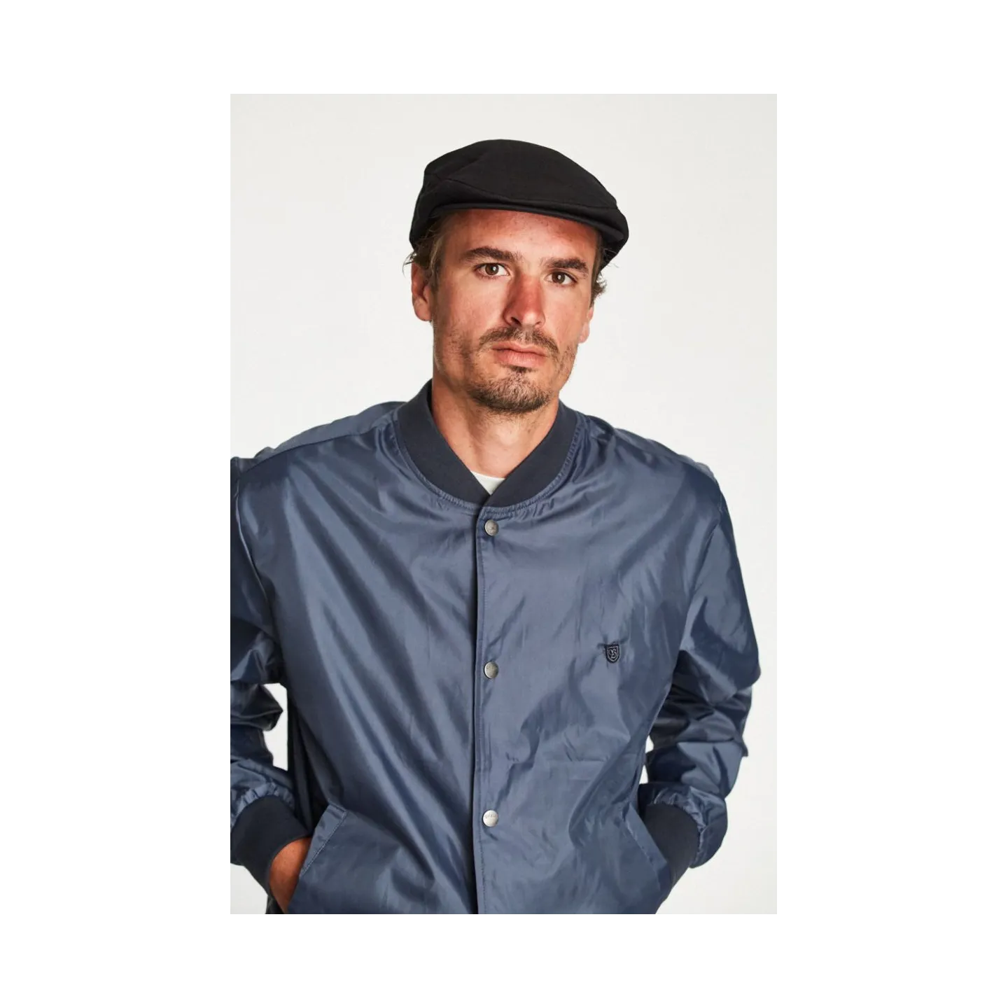 casquette plate brixton noir porté par Slimane- achat casquette hooligan brixton - casquette plate bri Reference : 3923 | Chapel