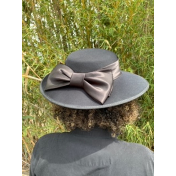 Chapeau de Cérémonie Sylvia Noir - Traclet  Chapeau de Cérémonie Sylvia Noir - Traclet